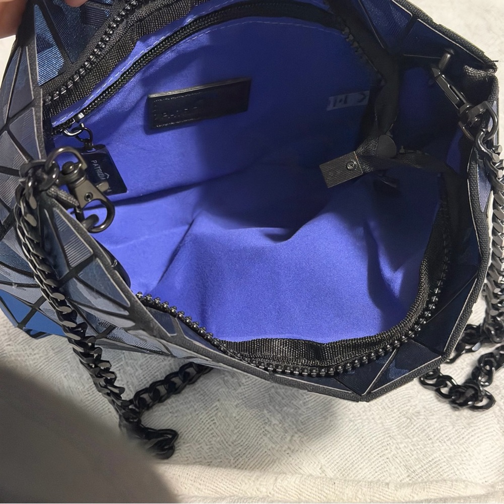Patrizia Luca blue geometric pattern black chain shoulder bag purse - Picture 9 of 12